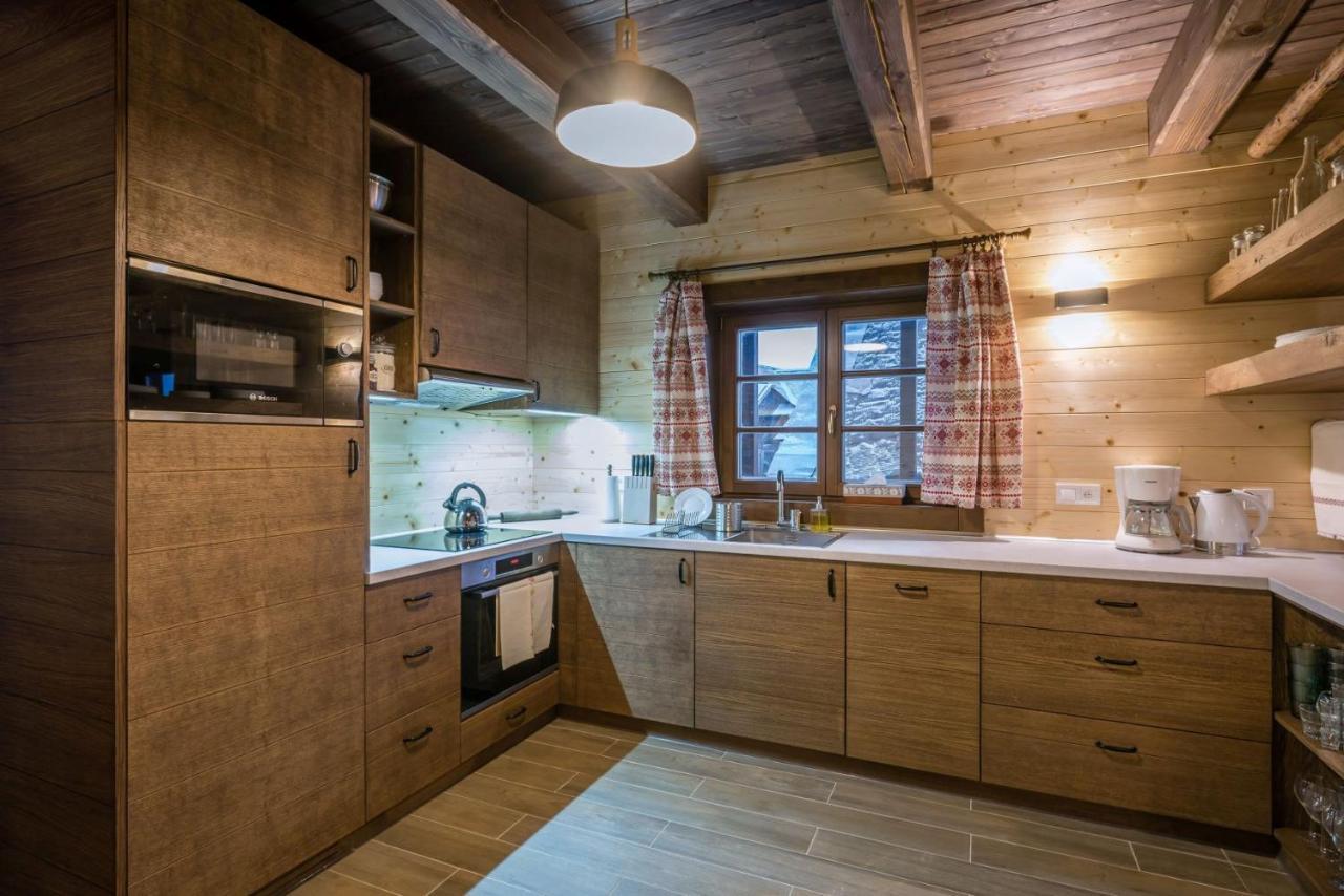 Villa Drevenica Emilka, 5 Min Restauracia, Z Terasy Vyhlad Na Kralovu Holu A Polomske Ocko, Gril, Ohnisko, Kotlik Brezno Esterno foto