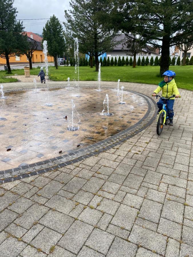 Villa Drevenica Emilka, 5 Min Restauracia, Z Terasy Vyhlad Na Kralovu Holu A Polomske Ocko, Gril, Ohnisko, Kotlik Brezno Esterno foto