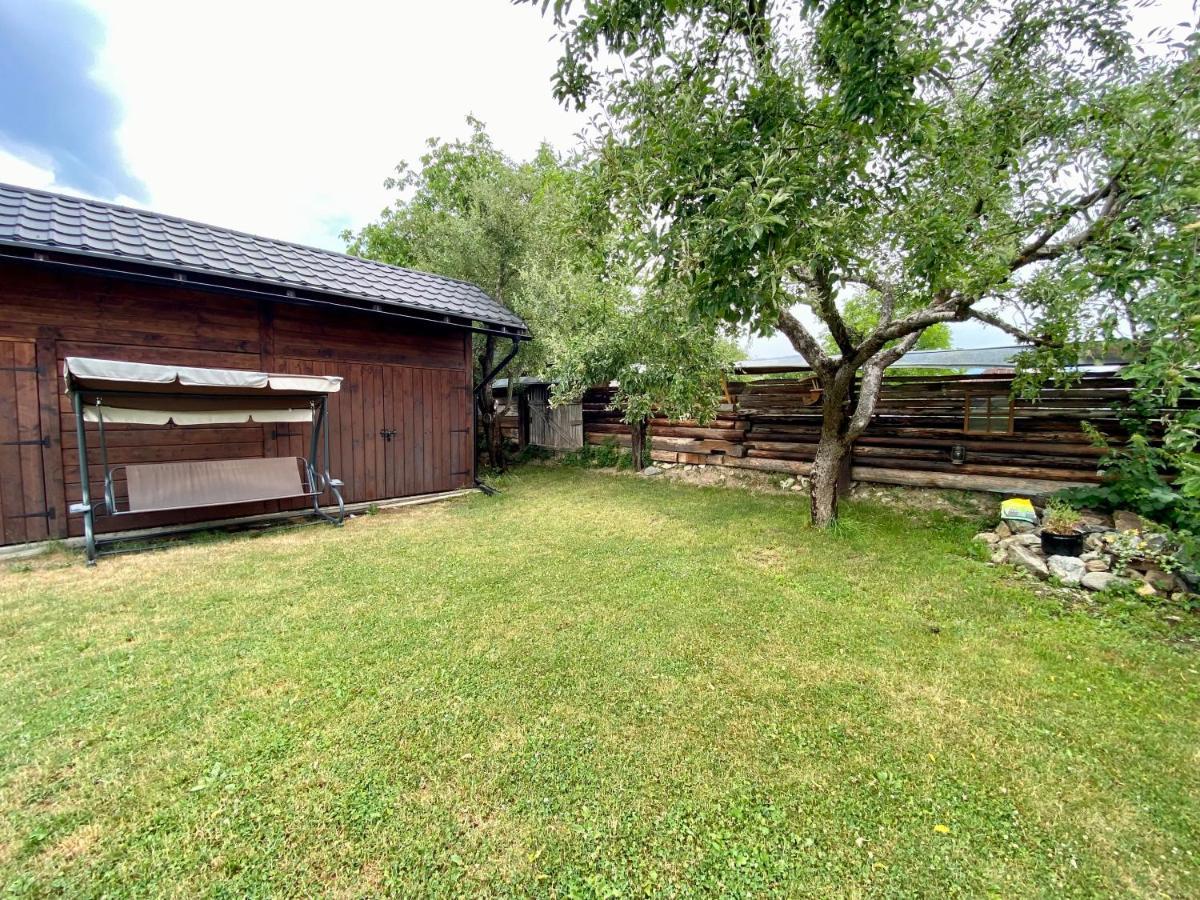 Villa Drevenica Emilka, 5 Min Restauracia, Z Terasy Vyhlad Na Kralovu Holu A Polomske Ocko, Gril, Ohnisko, Kotlik Brezno Esterno foto