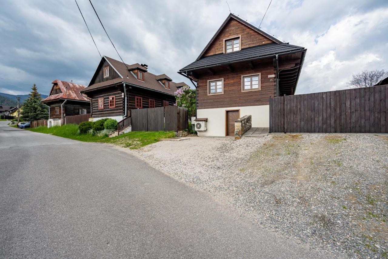 Villa Drevenica Emilka, 5 Min Restauracia, Z Terasy Vyhlad Na Kralovu Holu A Polomske Ocko, Gril, Ohnisko, Kotlik Brezno Esterno foto